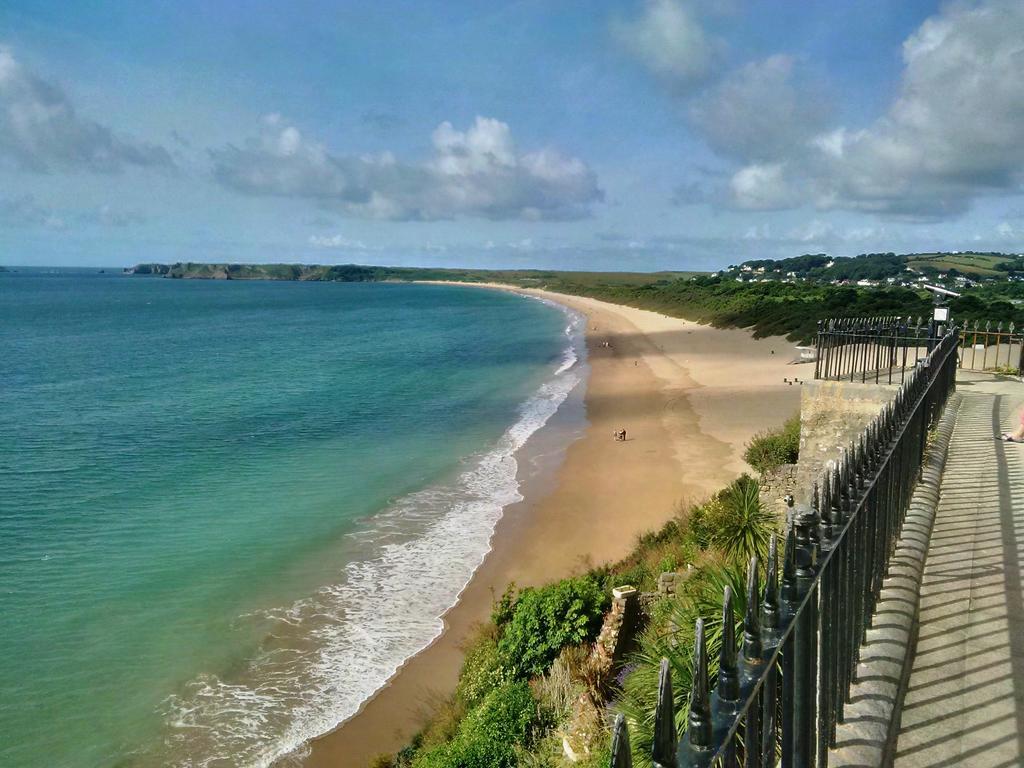 Glenholme Apartments Tenby Bagian luar foto