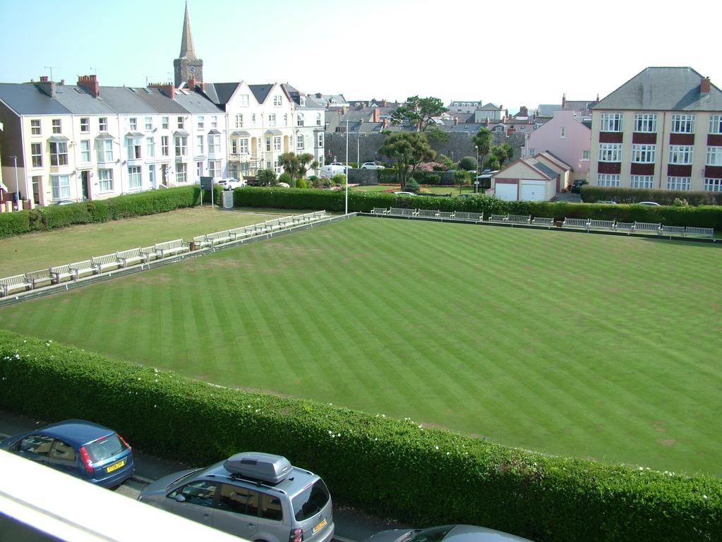 Glenholme Apartments Tenby Ruang foto